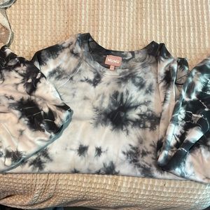 Mumu boyfriend sweatshirt